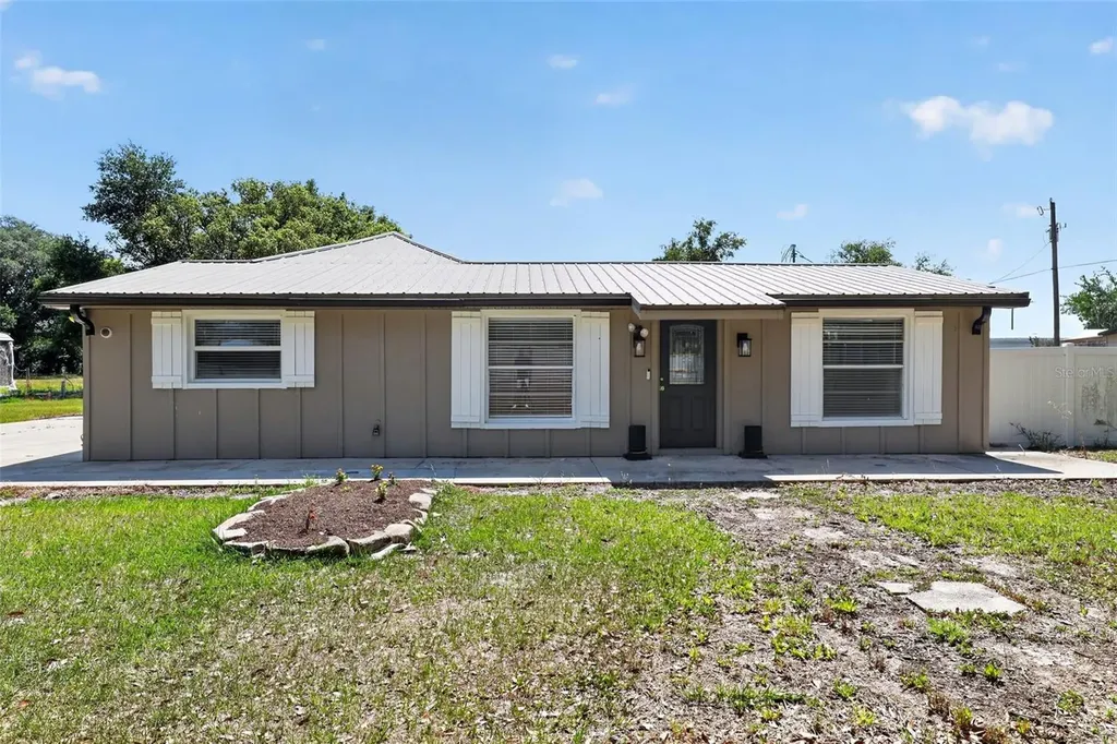 3240 Apfel Road Wesley Chapel FL 33543