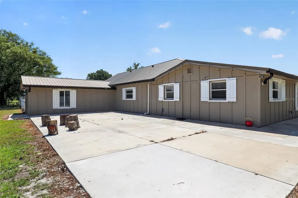 3240 Apfel Road Wesley Chapel FL 33543