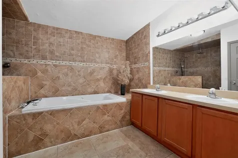 3240 Apfel Road Wesley Chapel FL 33543