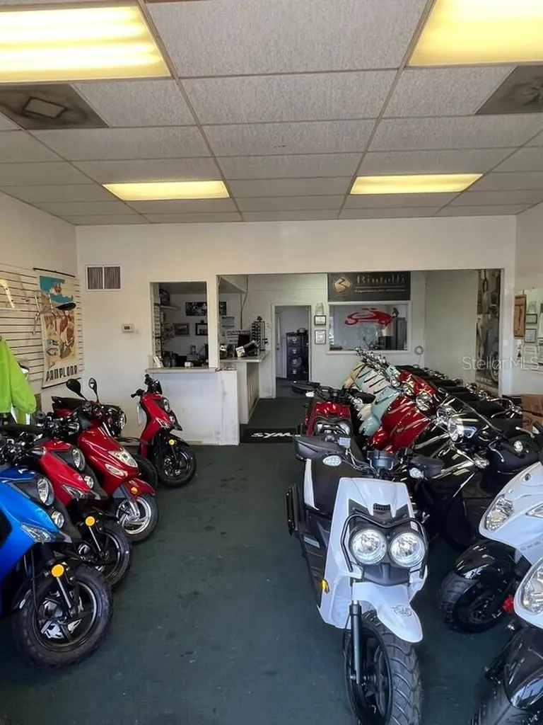 853 Us Highway 41 Bypass S Venice FL 34285