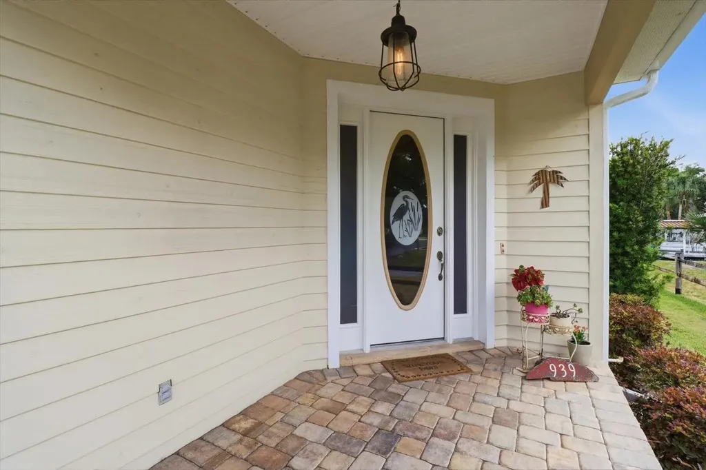 939 SE 3rd Avenue Crystal River FL 34429