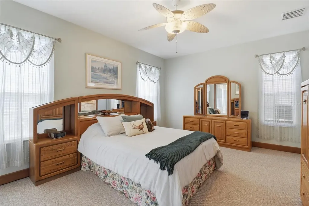 939 SE 3rd Avenue Crystal River FL 34429