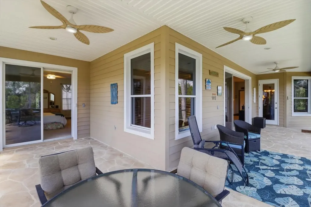 939 SE 3rd Avenue Crystal River FL 34429
