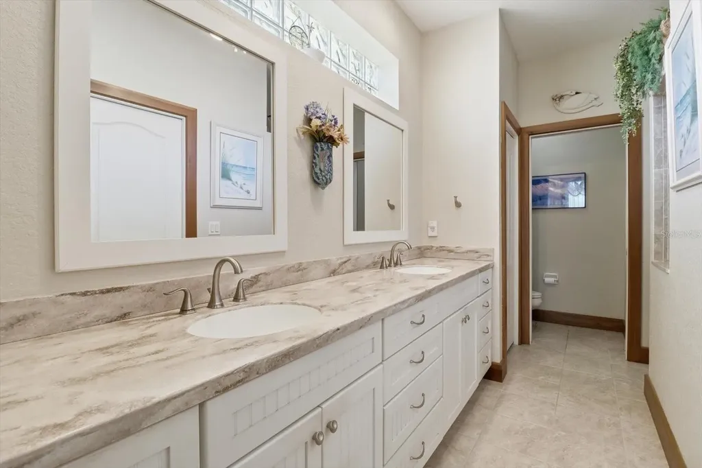939 SE 3rd Avenue Crystal River FL 34429