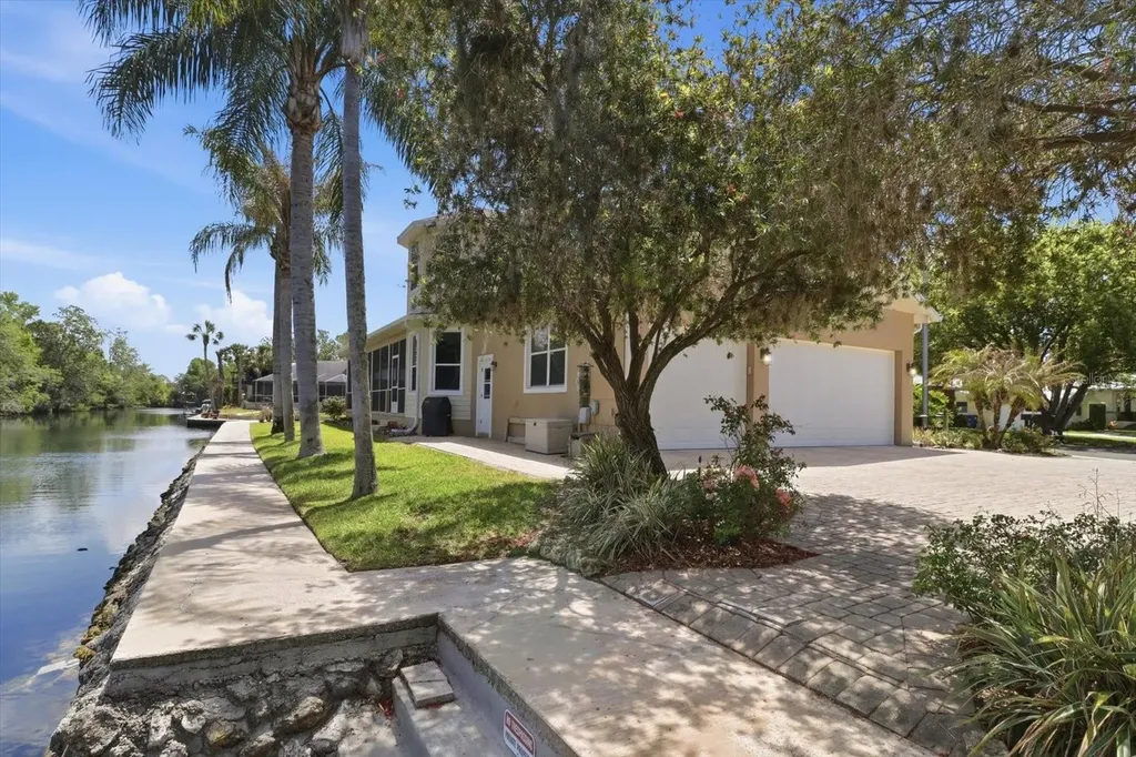 939 SE 3rd Avenue Crystal River FL 34429