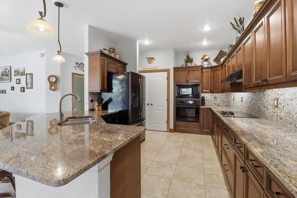 939 SE 3rd Avenue Crystal River FL 34429