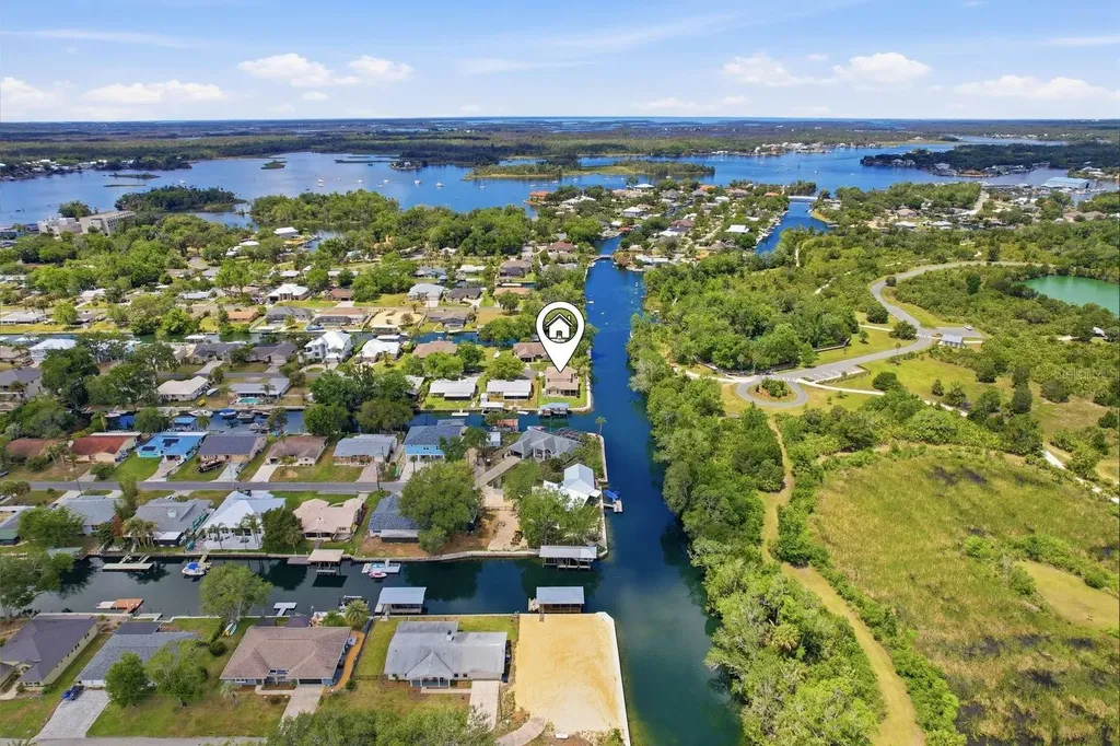 939 SE 3rd Avenue Crystal River FL 34429