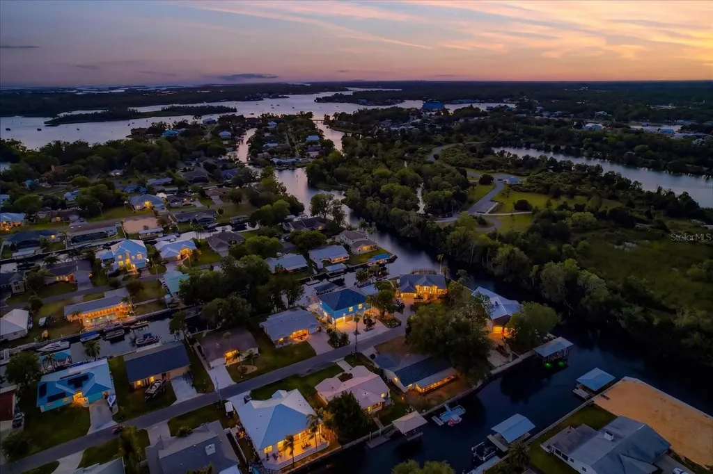 939 SE 3rd Avenue Crystal River FL 34429