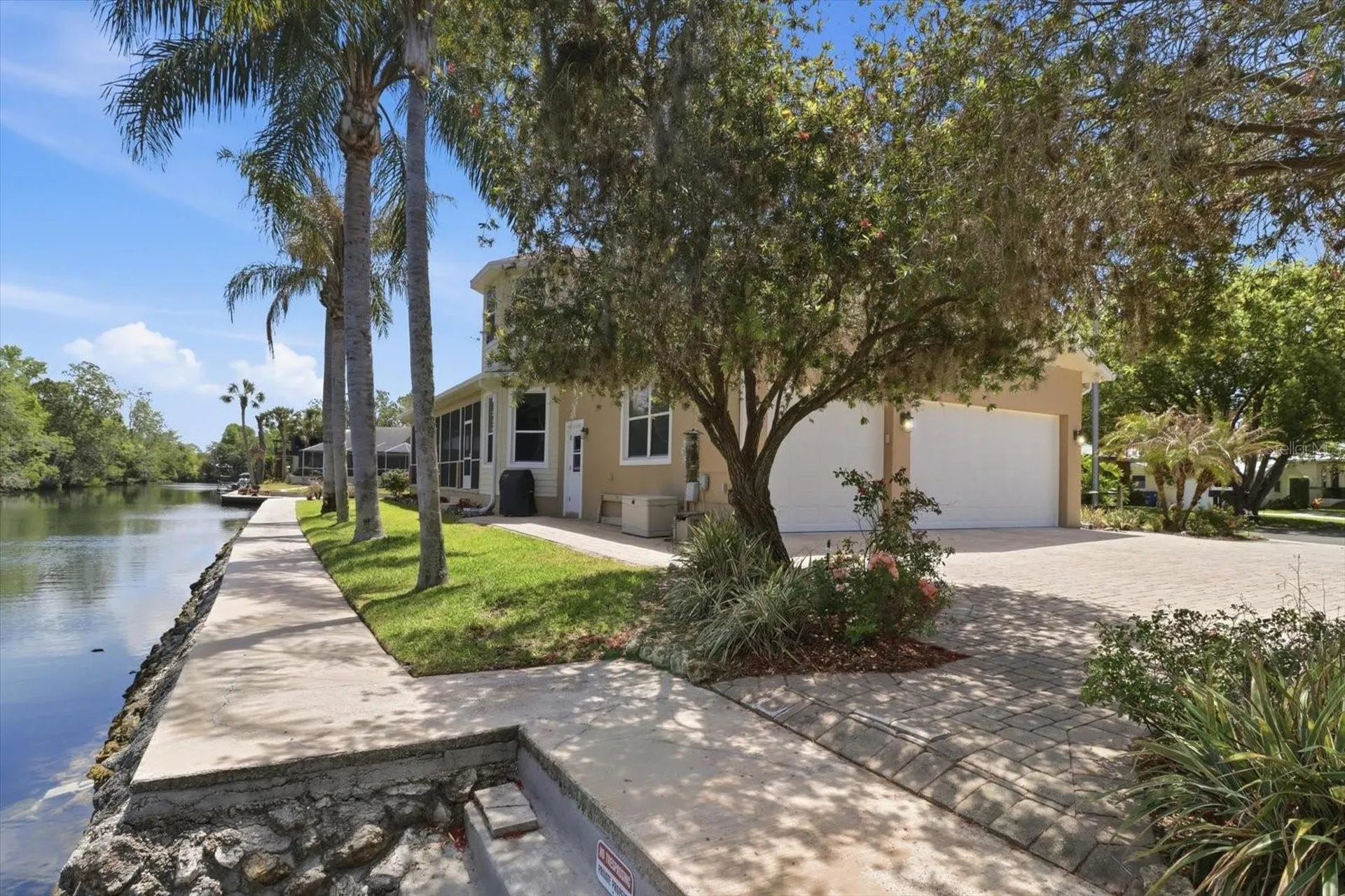 939 SE 3rd Avenue Crystal River FL 34429