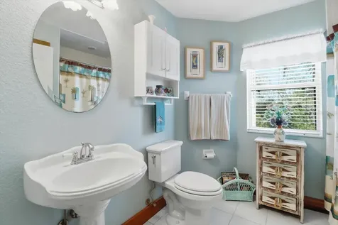939 SE 3rd Avenue Crystal River FL 34429