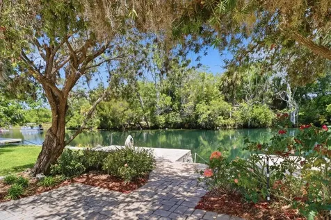 939 SE 3rd Avenue Crystal River FL 34429