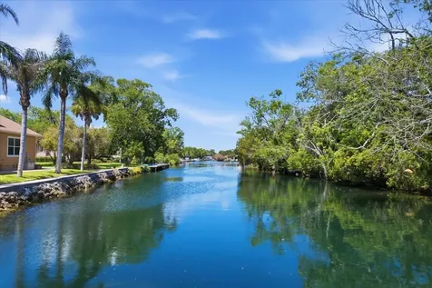 939 SE 3rd Avenue Crystal River FL 34429