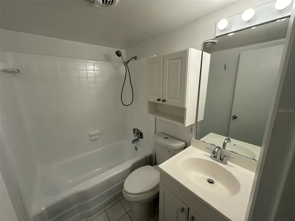 3200 Fairway Lane Orlando FL 32804