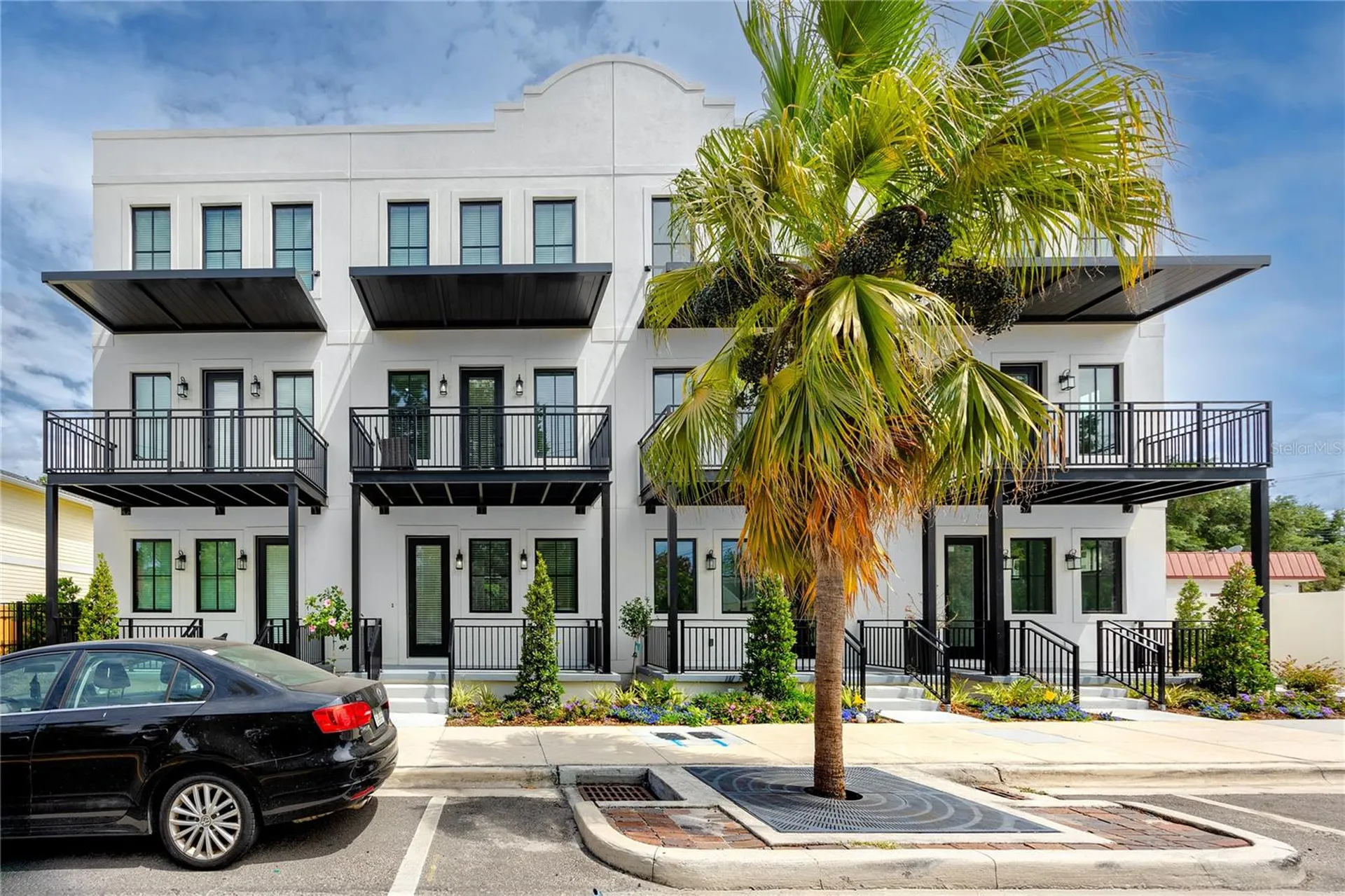1308 E Columbus Drive Tampa FL 33605