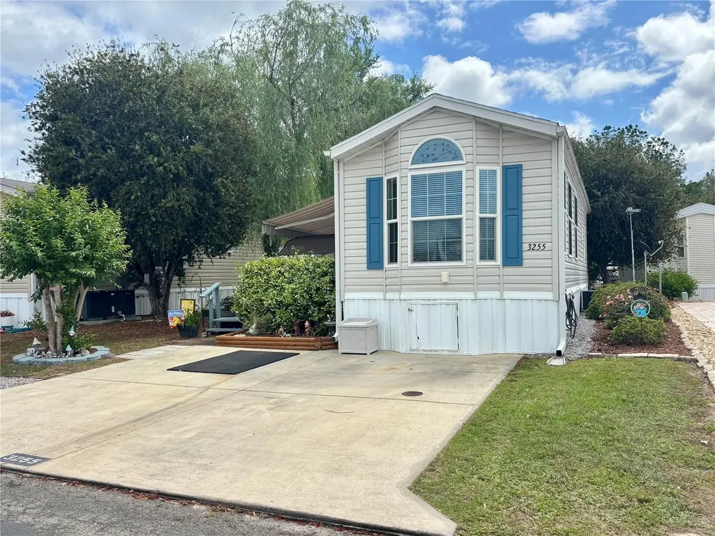 3255 NE 104th Avenue Silver Springs FL 34488