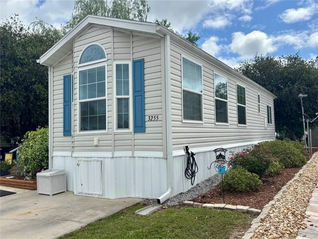 3255 NE 104th Avenue Silver Springs FL 34488