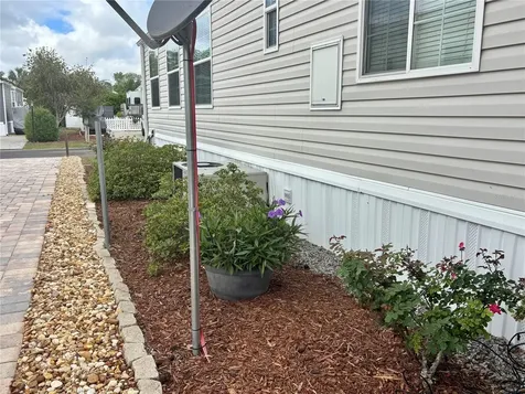 3255 NE 104th Avenue Silver Springs FL 34488