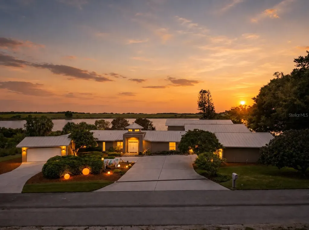 775 S Ilakee Avenue Lake Alfred FL 33850