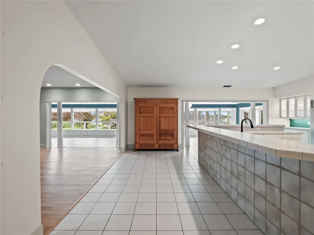 775 S Ilakee Avenue Lake Alfred FL 33850
