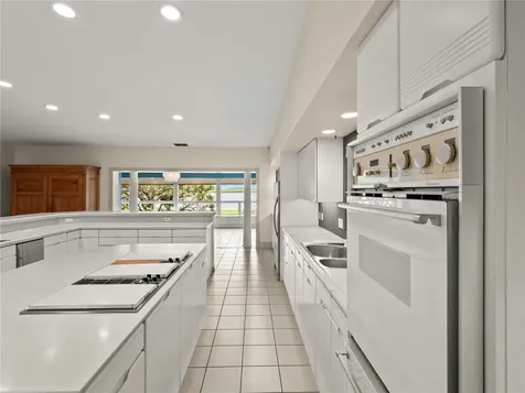 775 S Ilakee Avenue Lake Alfred FL 33850