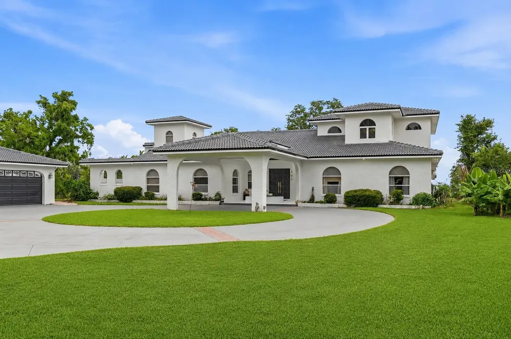 1280 W Lake Hamilton Drive Winter Haven FL 33881