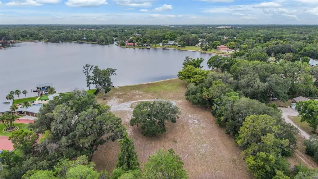 215 Lake Brant Drive Lutz FL 33548