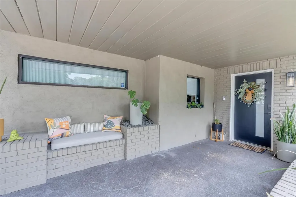 1929 Essex Place Orlando FL 32806