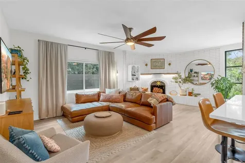1929 Essex Place Orlando FL 32806