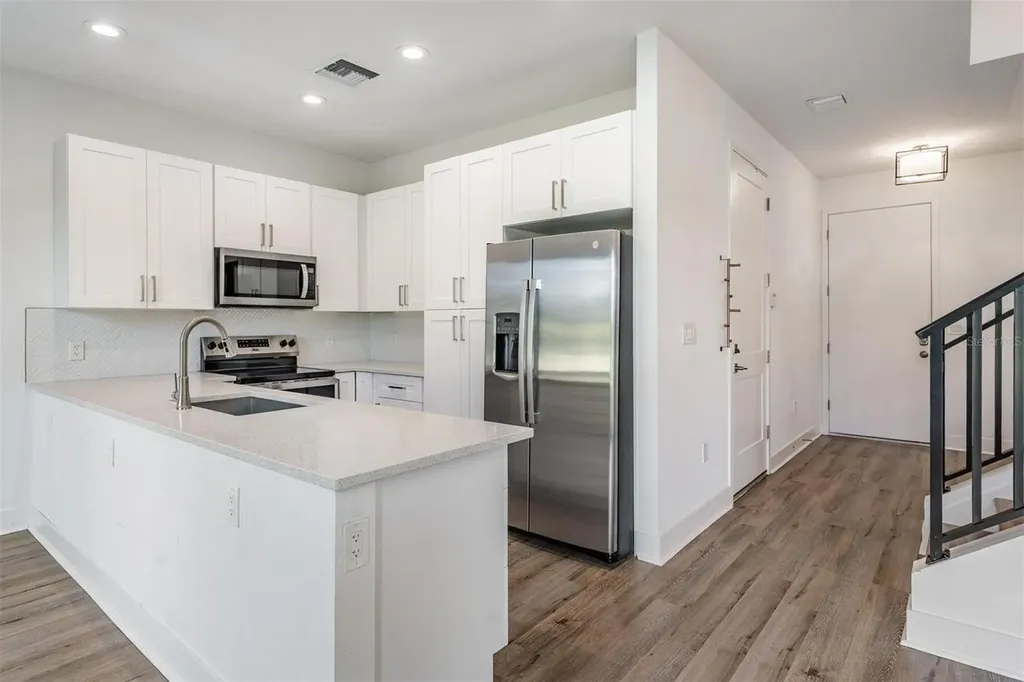 8709 Palm Ranches Place Tampa FL 33614
