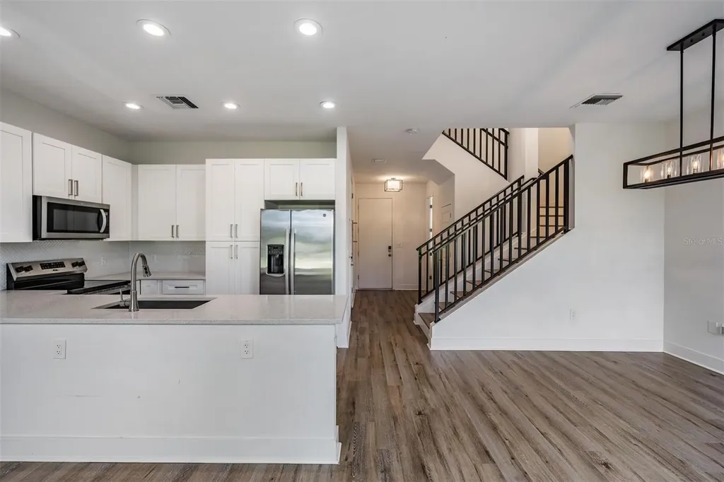 8709 Palm Ranches Place Tampa FL 33614