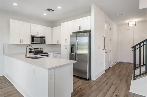 8709 Palm Ranches Place Tampa FL 33614