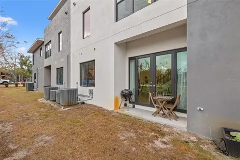 8709 Palm Ranches Place Tampa FL 33614