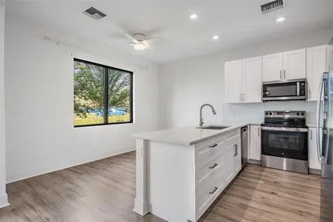 8709 Palm Ranches Place Tampa FL 33614