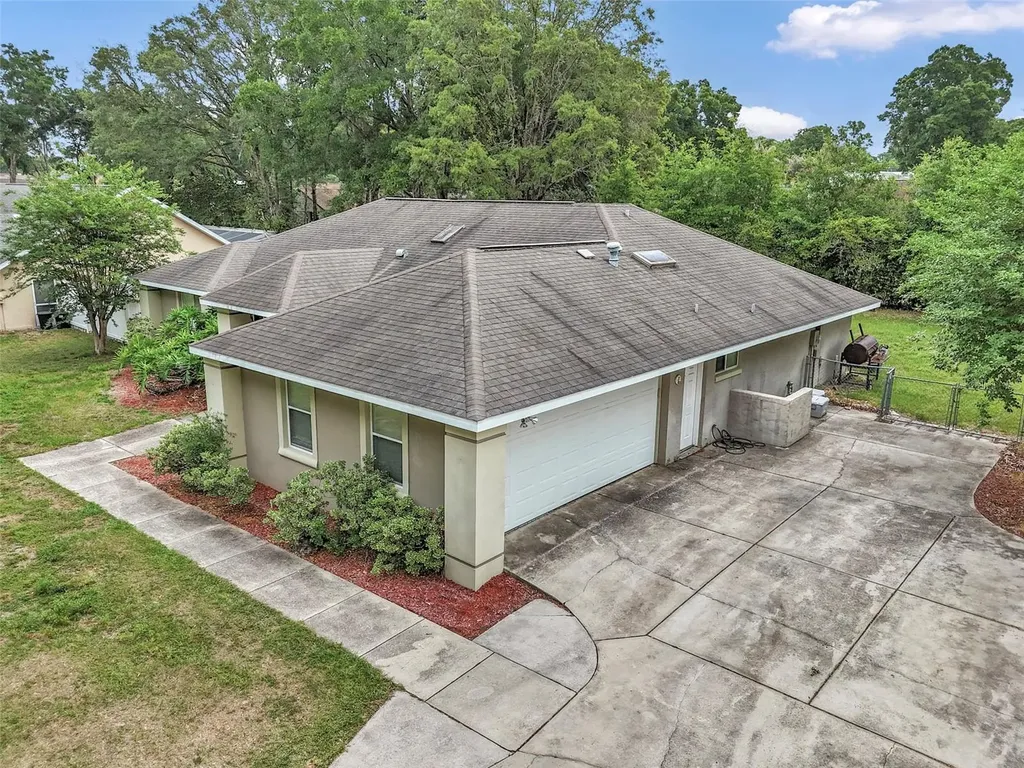 3585 SE 55th Court Ocala FL 34480