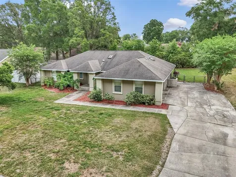 3585 SE 55th Court Ocala FL 34480