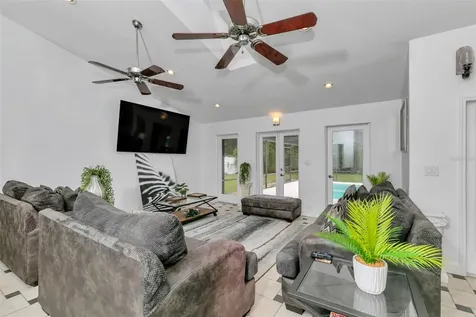 3585 SE 55th Court Ocala FL 34480