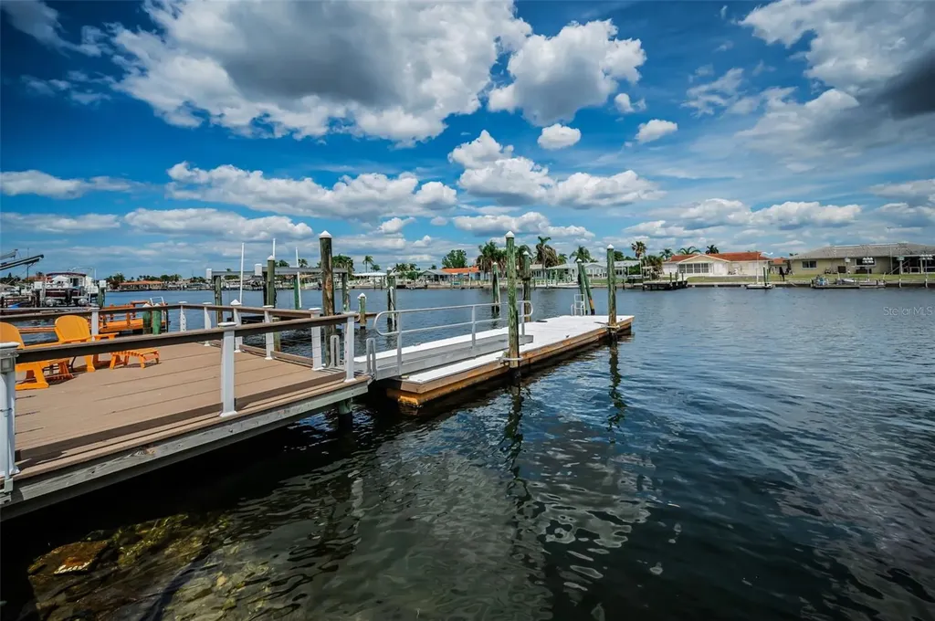 5008 Galleon Court New Port Richey FL 34652