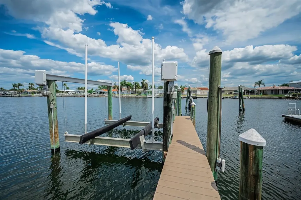 5008 Galleon Court New Port Richey FL 34652