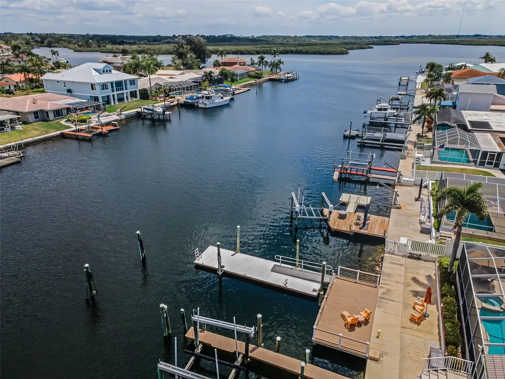 5008 Galleon Court New Port Richey FL 34652