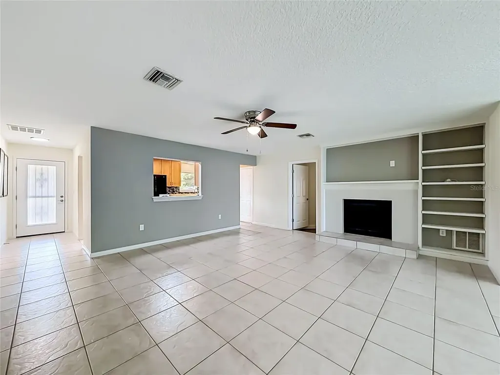 12547 Pine Island Drive Leesburg FL 34788