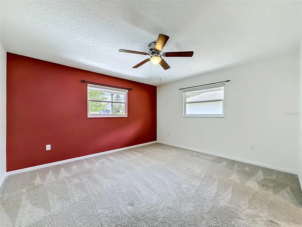 12547 Pine Island Drive Leesburg FL 34788