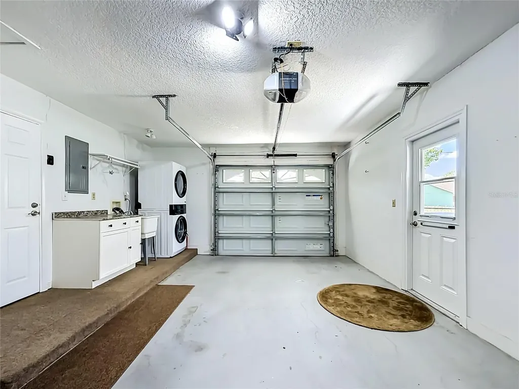 12547 Pine Island Drive Leesburg FL 34788