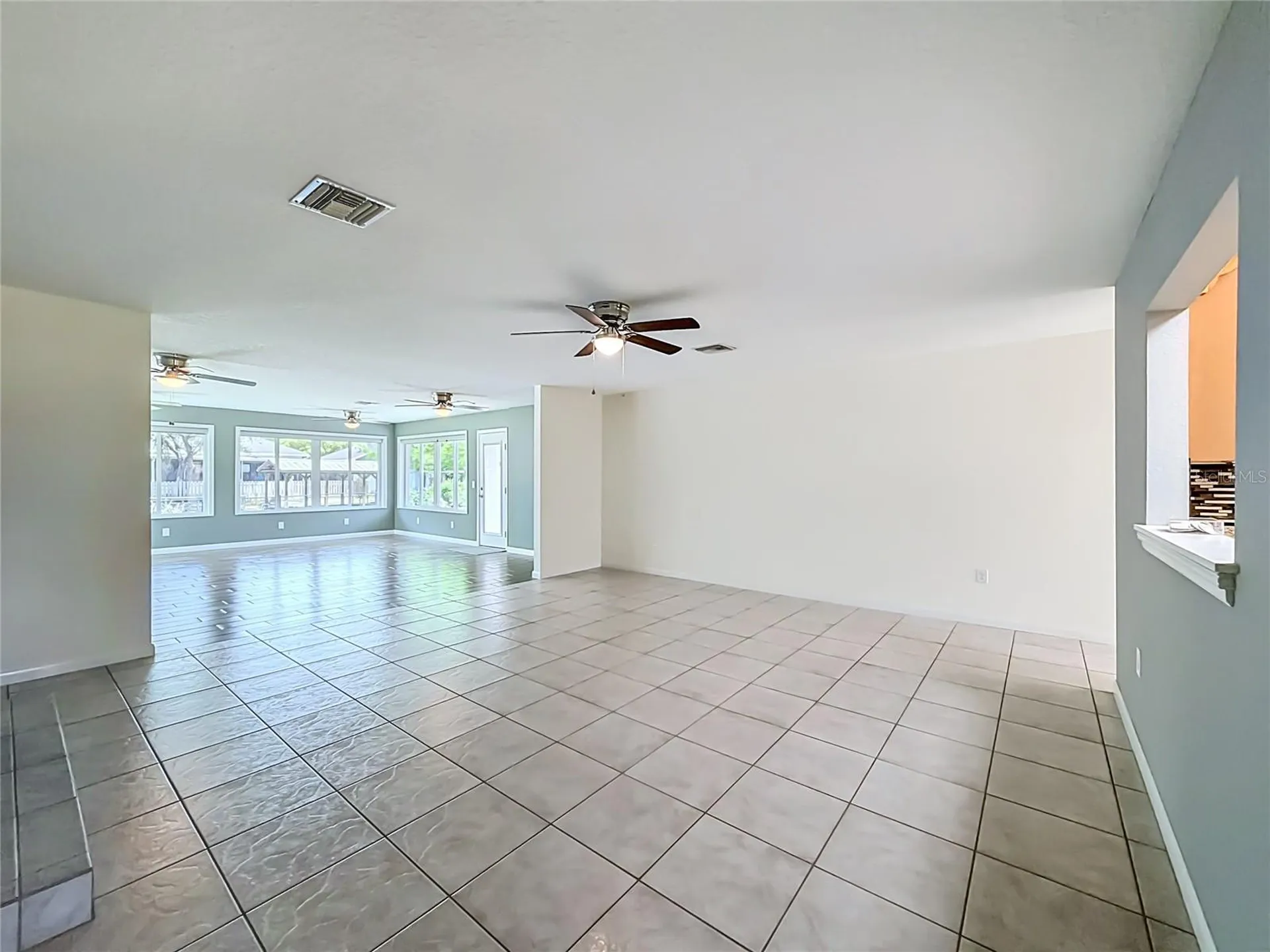 12547 Pine Island Drive Leesburg FL 34788