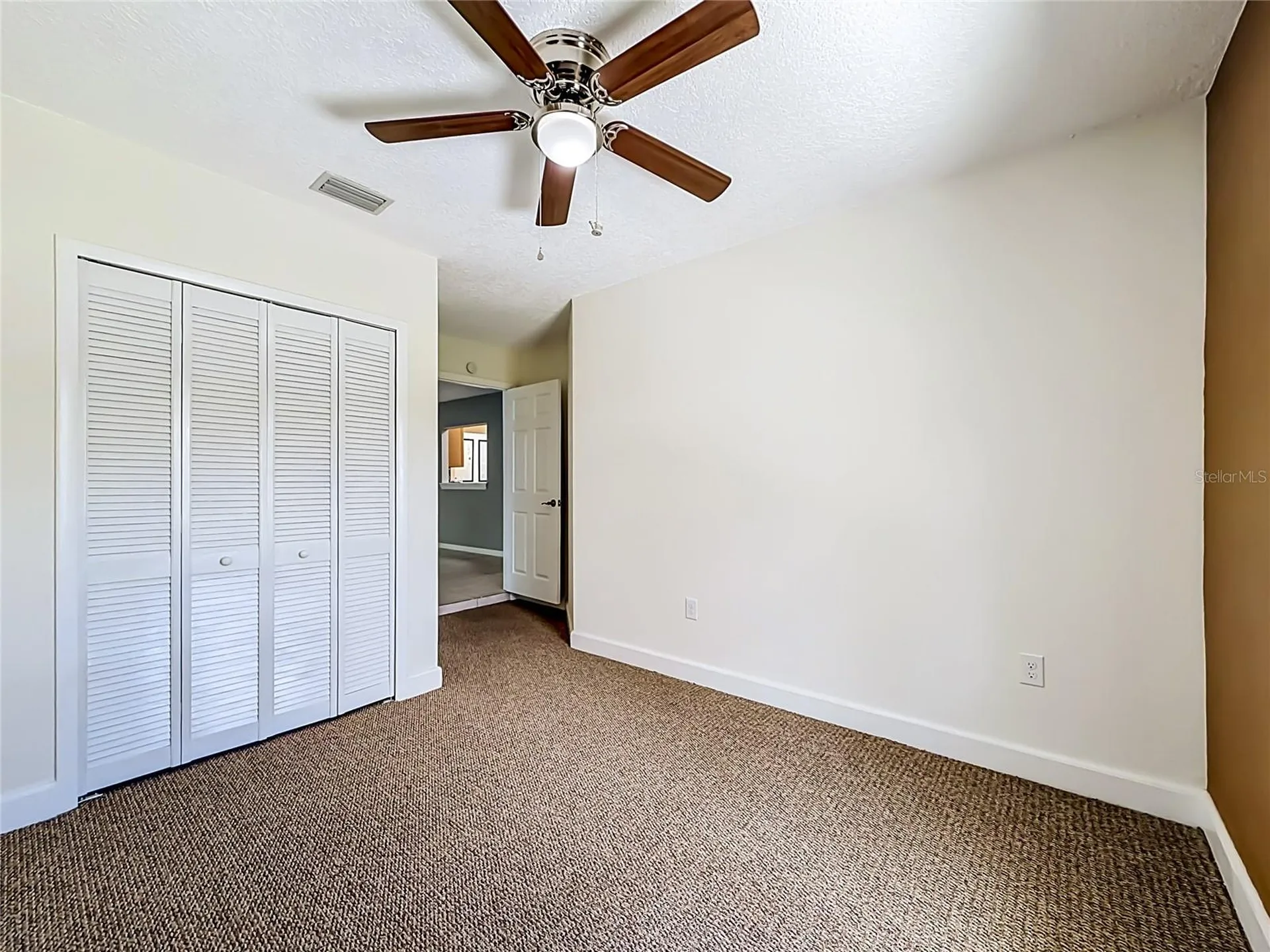 12547 Pine Island Drive Leesburg FL 34788