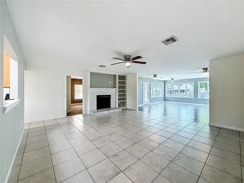 12547 Pine Island Drive Leesburg FL 34788