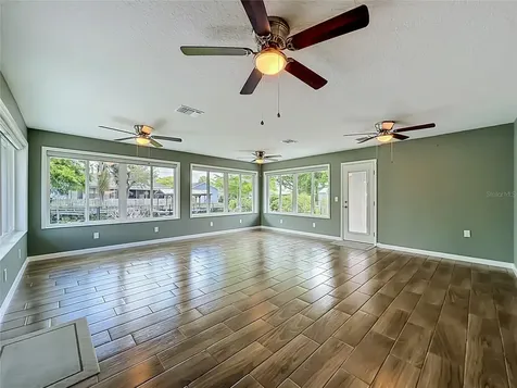 12547 Pine Island Drive Leesburg FL 34788