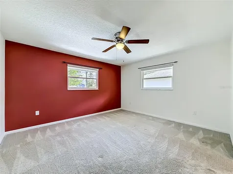12547 Pine Island Drive Leesburg FL 34788