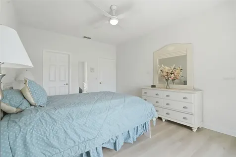 4850 Watervista Drive Orlando FL 32821