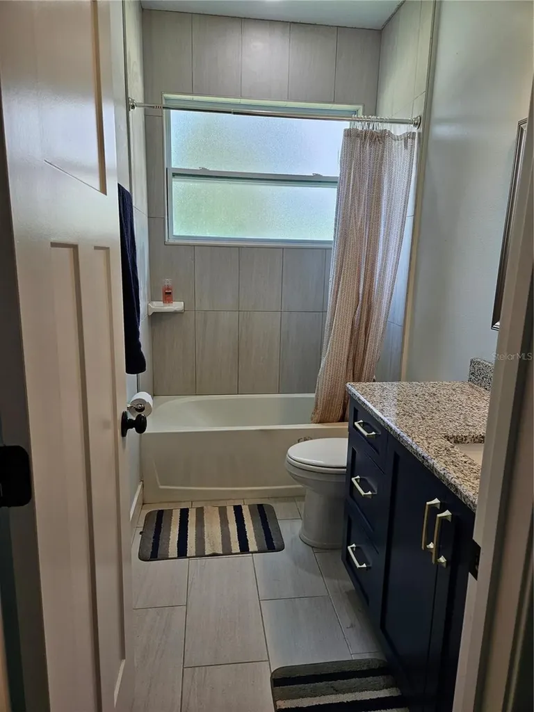 290 Redwood Avenue Orange City FL 32763