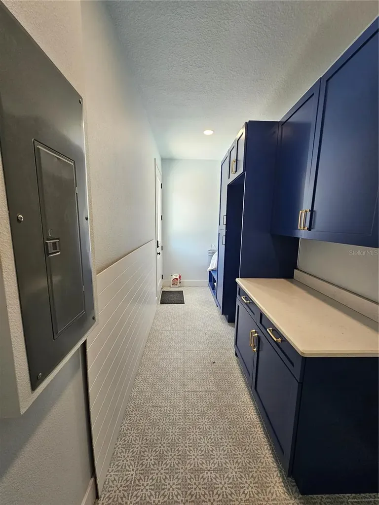 290 Redwood Avenue Orange City FL 32763